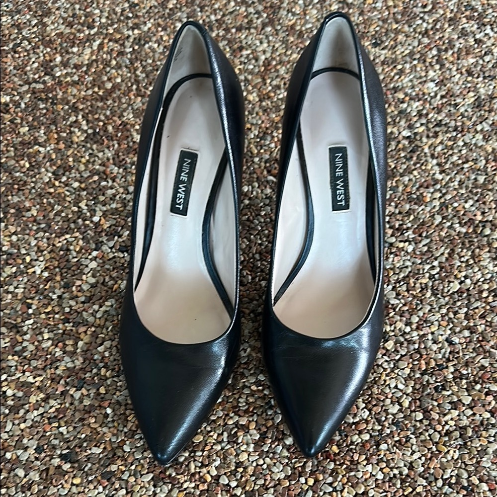 Nine West Flax Pump 8M